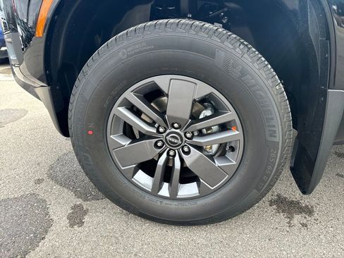 New 2026 Nissan Frontier SV w/ Tow Package AWD/4WD image 29