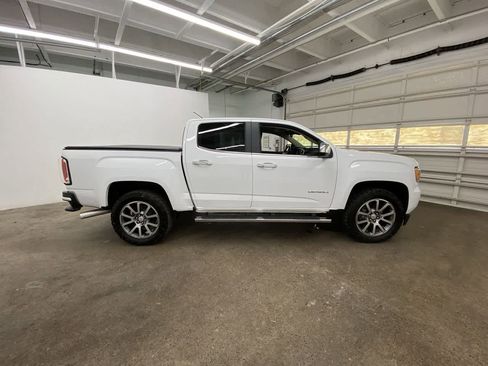 Used 2019 GMC Canyon Denali image 7