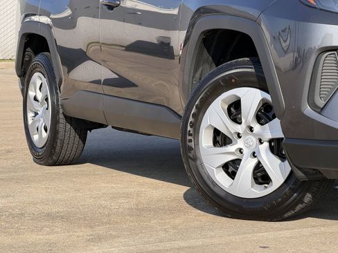 Used 2025 Toyota RAV4 LE image 12