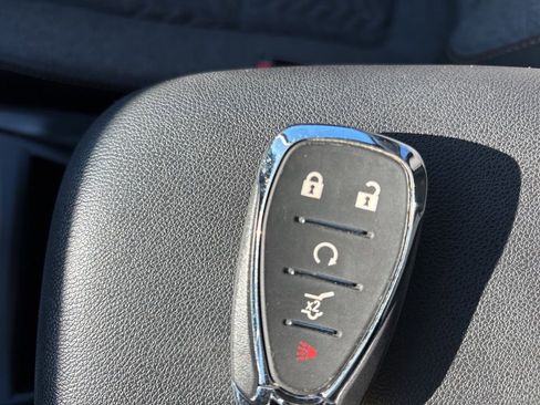 Certified 2024 Chevrolet Equinox LT w/ LPO, Floor Liner Package image 37