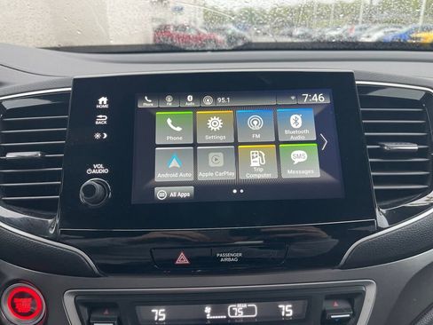 Certified 2024 Honda Passport EX-L image 10
