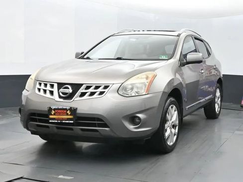 Used 2012 Nissan Rogue SL image 1