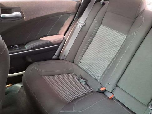 Used 2023 Dodge Charger SXT RWD image 17