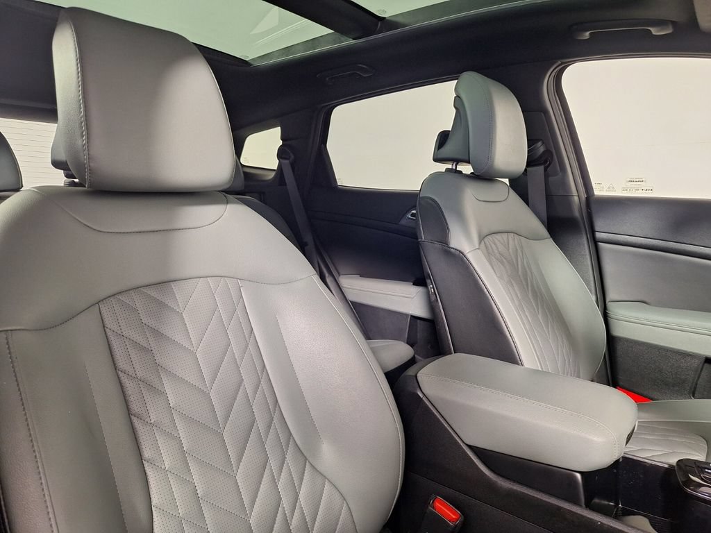 Used 2023 Kia Sportage X-Line w/ X-Line Premium Package AWD/4WD image 28