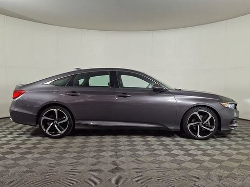 Used 2019 Honda Accord Sport image 10