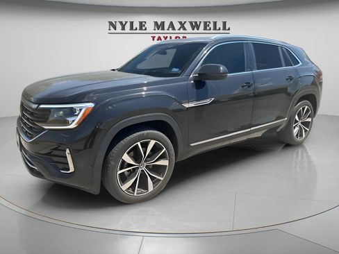 Used 2024 Volkswagen Atlas Cross Sport SEL Premium R-Line AWD/4WD image 7