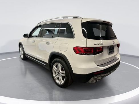 Certified 2022 Mercedes-Benz GLB 250 4MATIC image 2