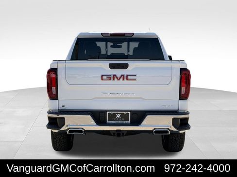 New 2026 GMC Sierra 1500 SLT AWD/4WD image 4