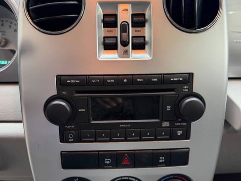 Used 2010 Chrysler PT Cruiser FWD image 25