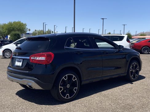 Used 2020 Mercedes-Benz GLA 250 image 5