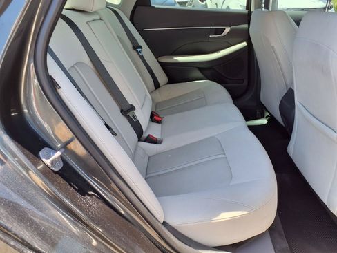 Certified 2024 Hyundai Sonata SEL w/ Convenience Package FWD image 14