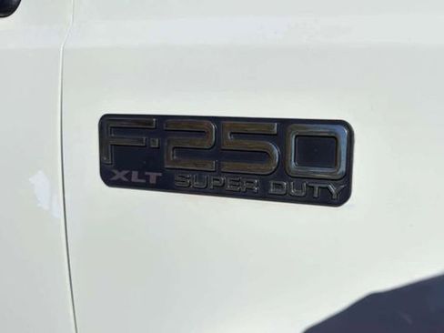 Used 2004 Ford F250 4x4 SuperCab Super Duty image 18