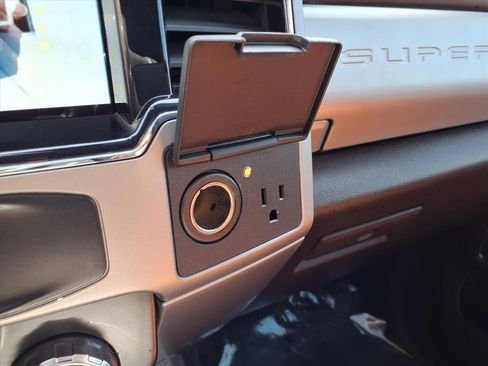 Used 2022 Ford F350 King Ranch w/ King Ranch Ultimate Package image 13