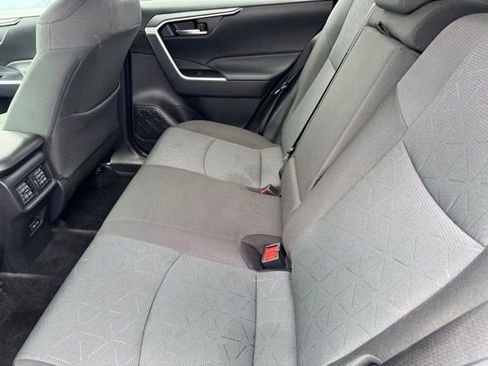 Used 2025 Toyota RAV4 XLE image 7