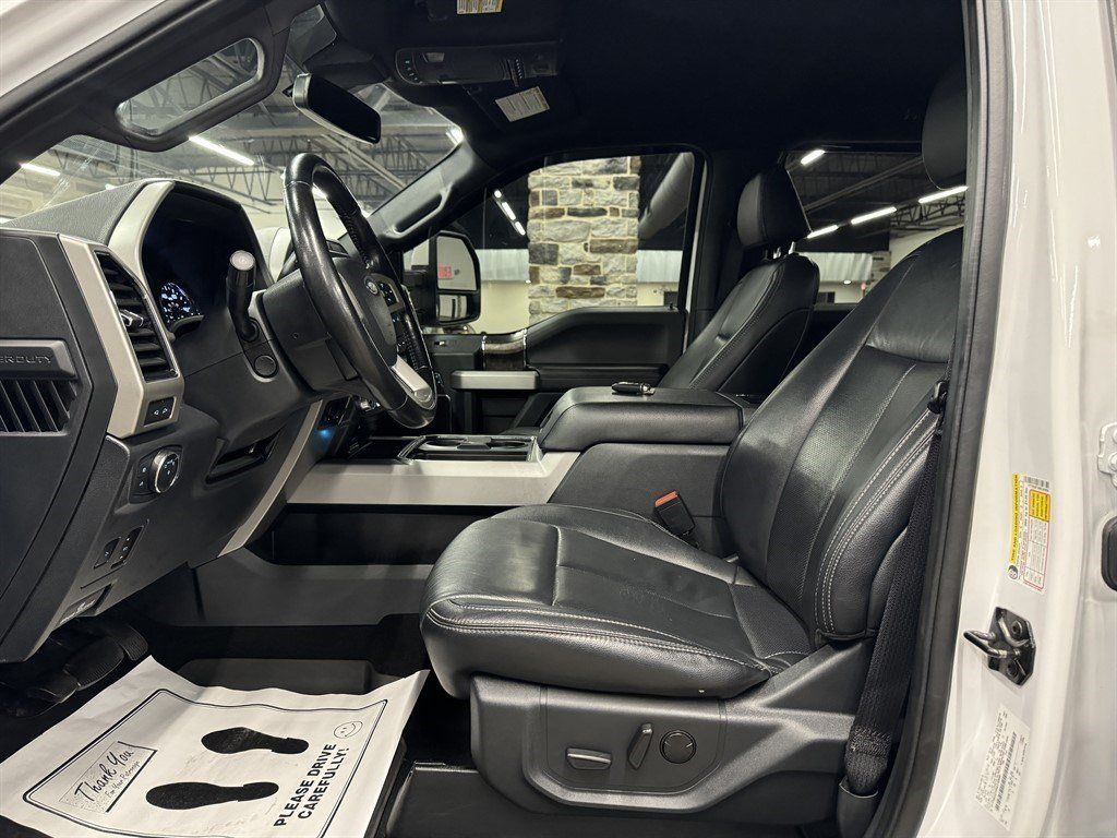 Used 2022 Ford F250 Lariat w/ Lariat Ultimate Package AWD/4WD image 23