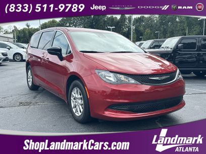 Used 2025 Chrysler Voyager LX