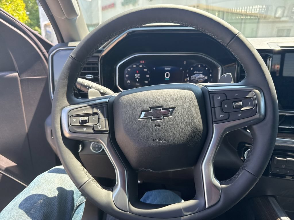 New 2026 Chevrolet Silverado 1500 RST w/ Convenience Package II AWD/4WD image 11