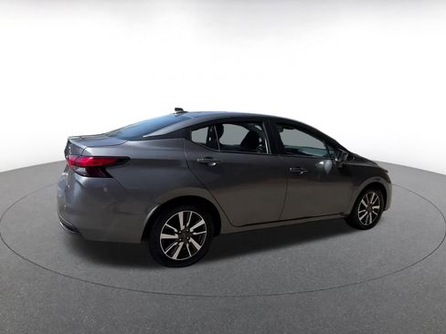Used 2025 Nissan Versa SV image 15