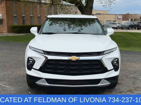 Certified 2024 Chevrolet Blazer LT w/ Convenience Package FWD image 3