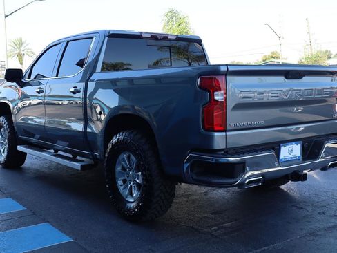 Used 2020 Chevrolet Silverado 1500 LTZ w/ LTZ Premium Package AWD/4WD image 3