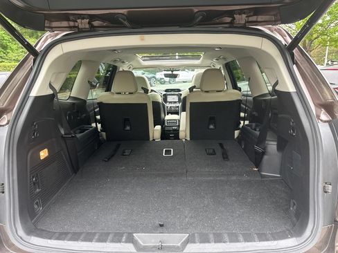 Used 2021 Subaru Ascent Limited w/ Technology Package AWD/4WD image 28