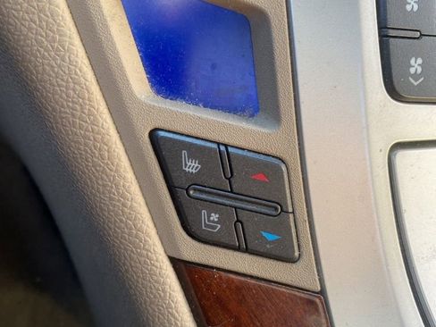 Used 2014 Cadillac CTS Premium image 18