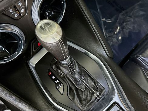 Used 2021 Chevrolet Camaro LT w/ RS Package image 18