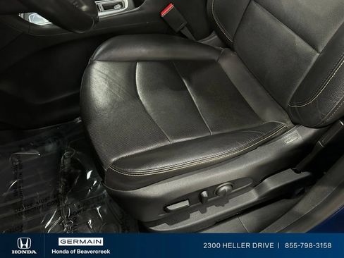 Used 2020 Chevrolet Equinox Premier FWD image 19