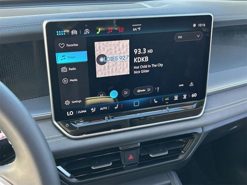 New 2026 Volkswagen Tiguan SE image 21