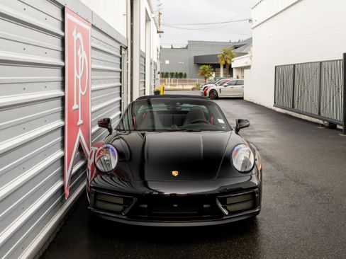 Used 2024 Porsche 911 Targa 4 GTS w/ Premium Package image 37