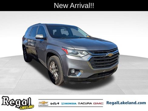 Used 2019 Chevrolet Traverse LT image 1