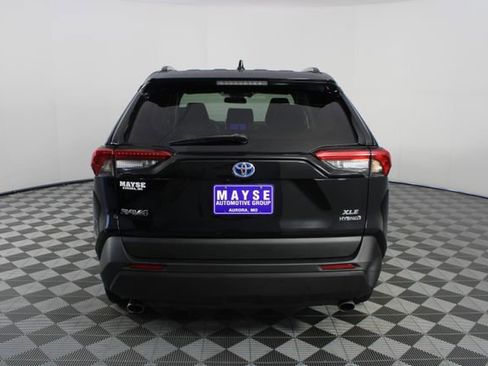 Used 2023 Toyota RAV4 XLE Premium image 26