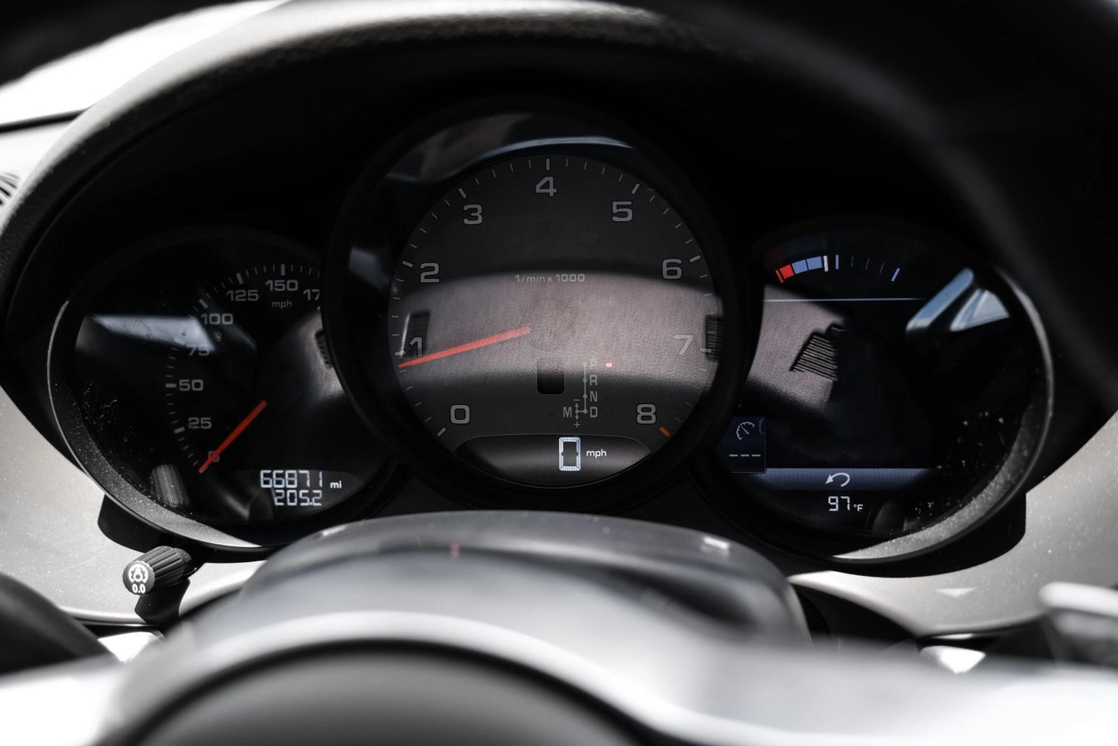Used 2018 Porsche 718 Cayman S w/ Sportdesign Package RWD image 16