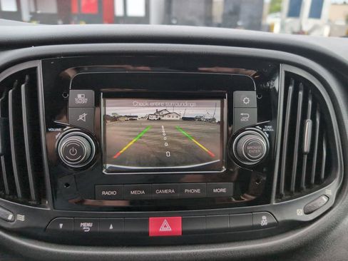 Used 2022 RAM ProMaster City Tradesman FWD image 18