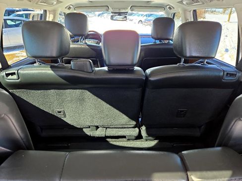 Used 2023 Nissan Armada SL image 10