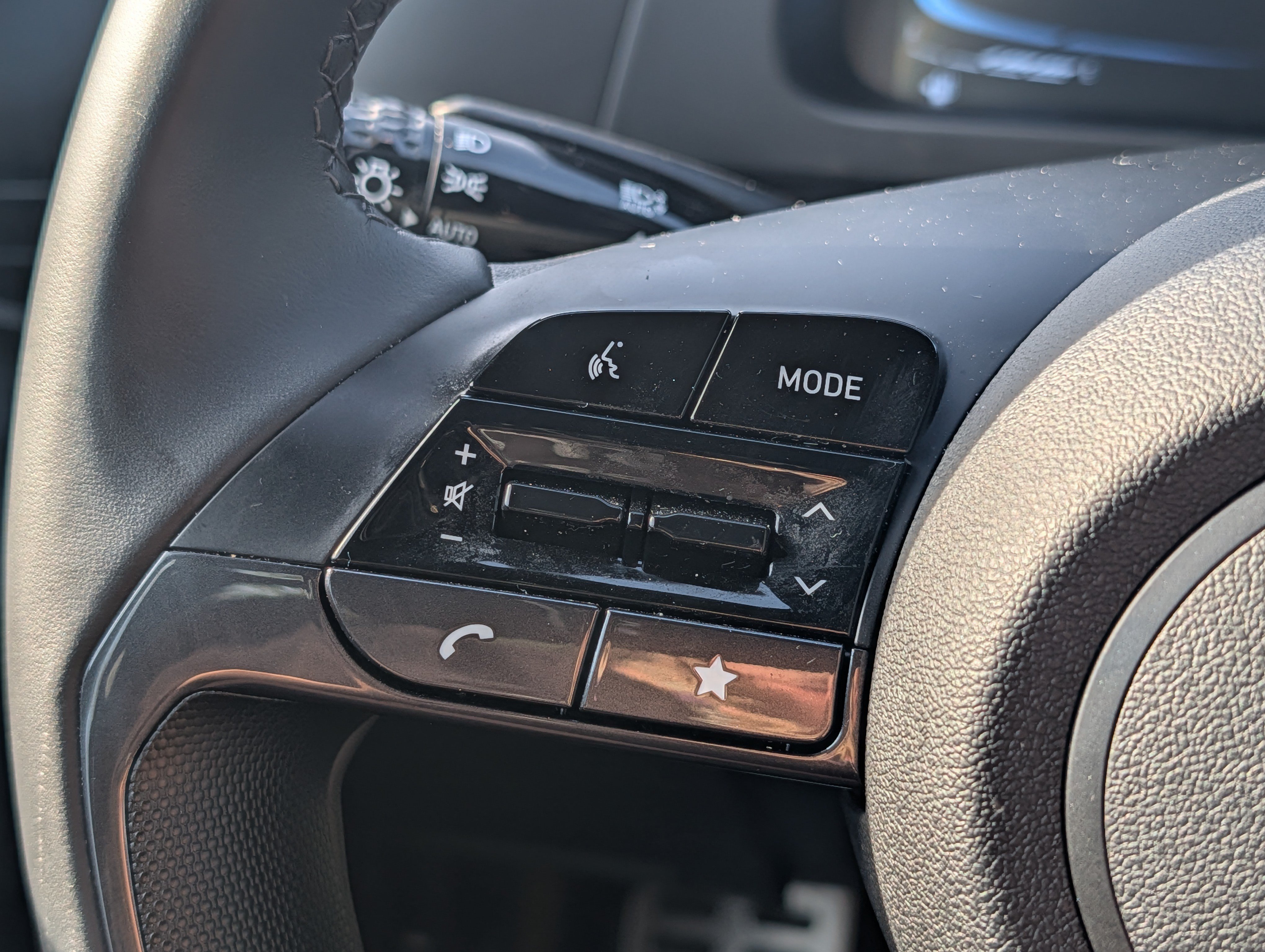 Certified 2025 Hyundai Elantra Sport FWD image 30