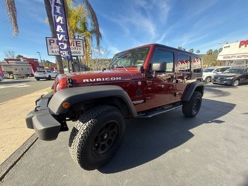 Used 2010 Jeep Wrangler Unlimited Rubicon w/ Dual Top Group image 3