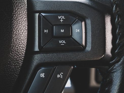 Used 2018 Ford F250 XLT image 13