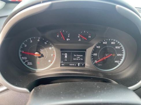 Used 2023 Chevrolet Malibu LT FWD image 11