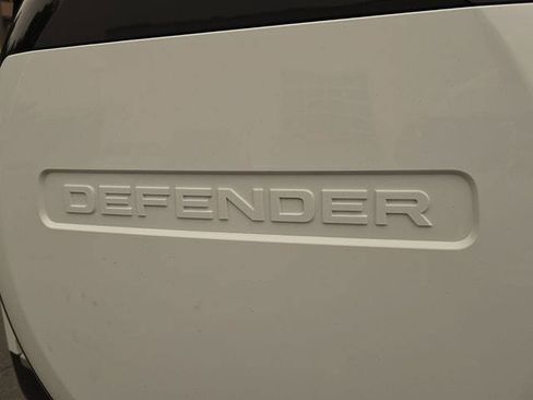 Used 2024 Land Rover Defender 110 S AWD/4WD image 31