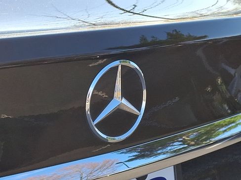Used 2018 Mercedes-Benz C 300 4MATIC Sedan image 30