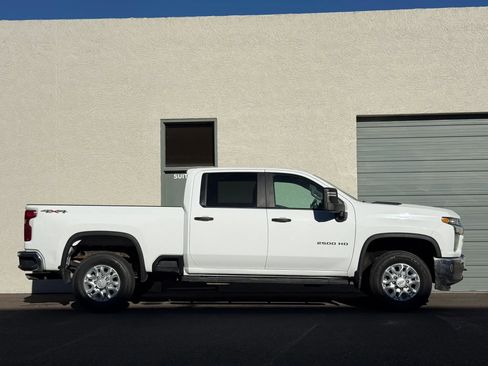 Used 2020 Chevrolet Silverado 2500 W/T w/ WT Safety Package AWD/4WD image 7