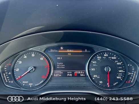 Used 2023 Audi Q5 2.0T Premium w/ Convenience Package AWD/4WD image 33