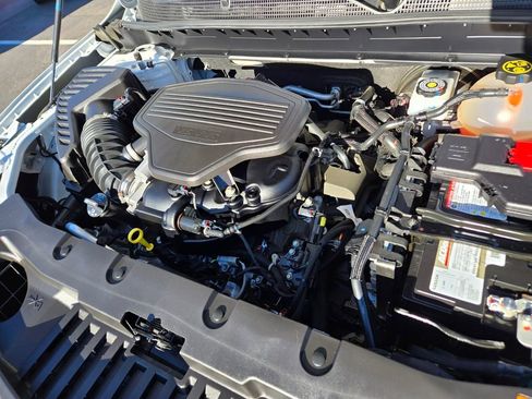 Used 2023 Chevrolet Blazer RS w/ Driver Confidence II Package image 16