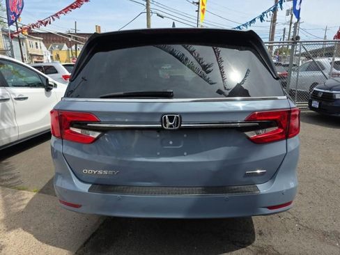 Used 2023 Honda Odyssey Touring image 6