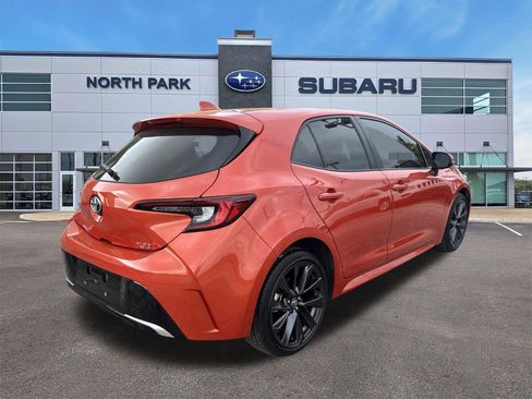 Used 2023 Toyota Corolla XSE image 3