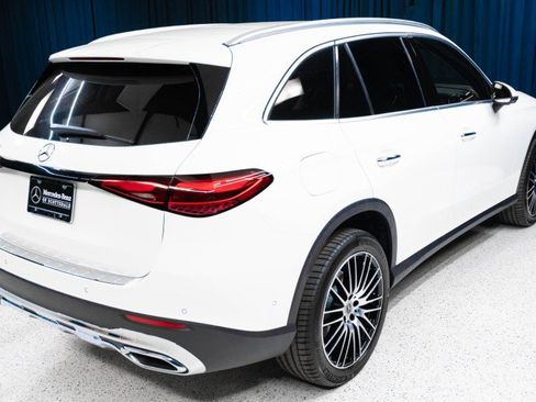 New 2026 Mercedes-Benz GLC 300 image 4