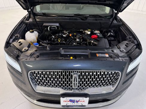 Used 2023 Lincoln Nautilus AWD w/ Premium Package image 30