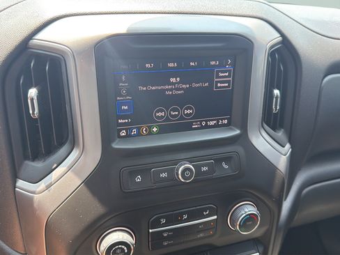 Used 2024 Chevrolet Silverado 1500 Custom w/ Rally Edition AWD/4WD image 21
