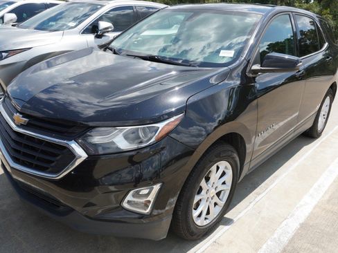Used 2019 Chevrolet Equinox LT FWD image 8